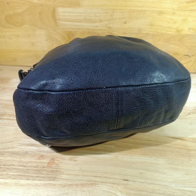 Túi xách công sở da thật secondhand  050709