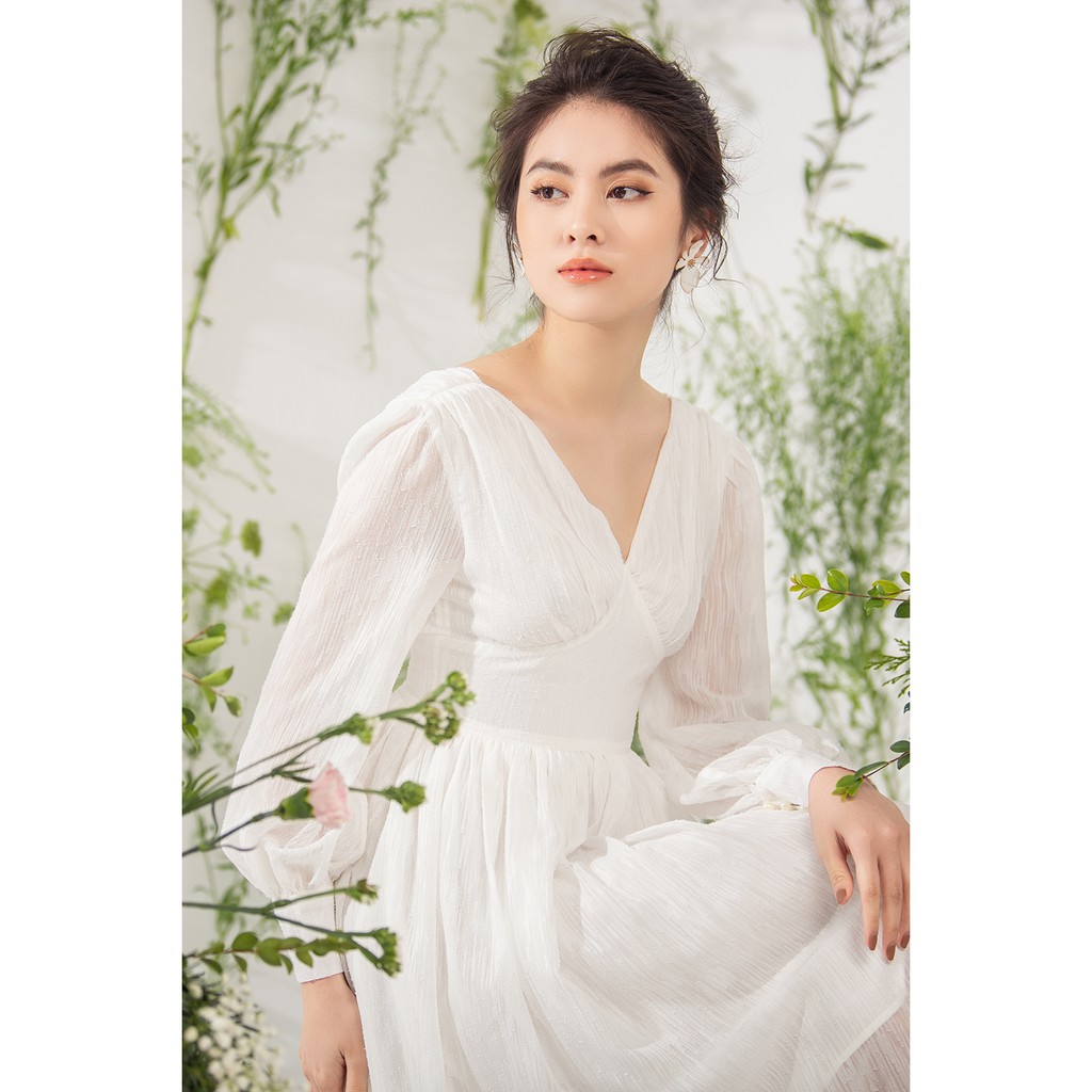 Đầm dài tay nhún ngực - 20Again | BigBuy360 - bigbuy360.vn