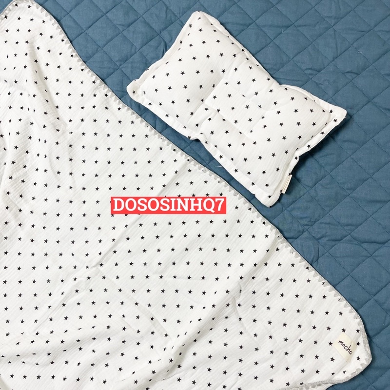 Set chăn kèm gối lõm sơ sinh Muslin Mochee