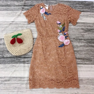 Đầm ren thiết kế