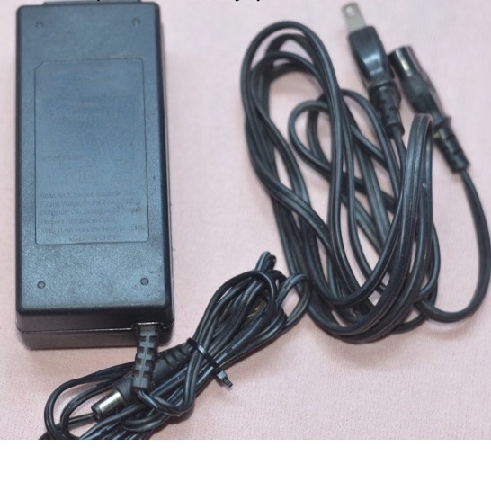 |Siêu khuyến mãi 12.12|Adapter, chuyên sạc cho pin lion 3.7v - Nhật bãi 100V-240V 12V-4A
