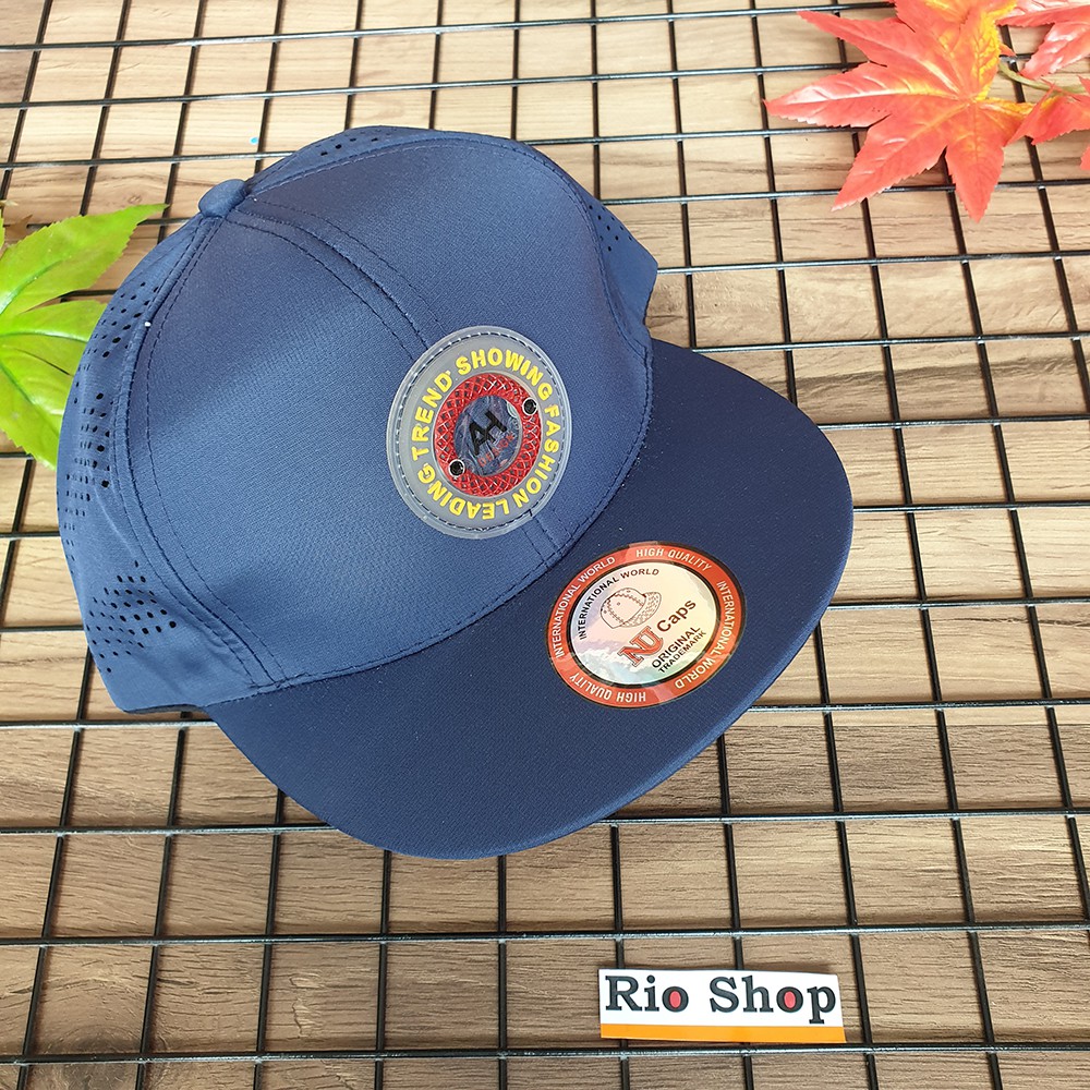 Nón trẻ em thời trang cho bé từ 18-35 kg RN007 (nhiều màu)