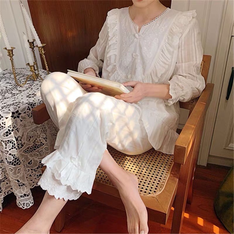 Đồ ngủ cao cấp ren viền cổ (có ảnh thật) - Sẵn 2 màu