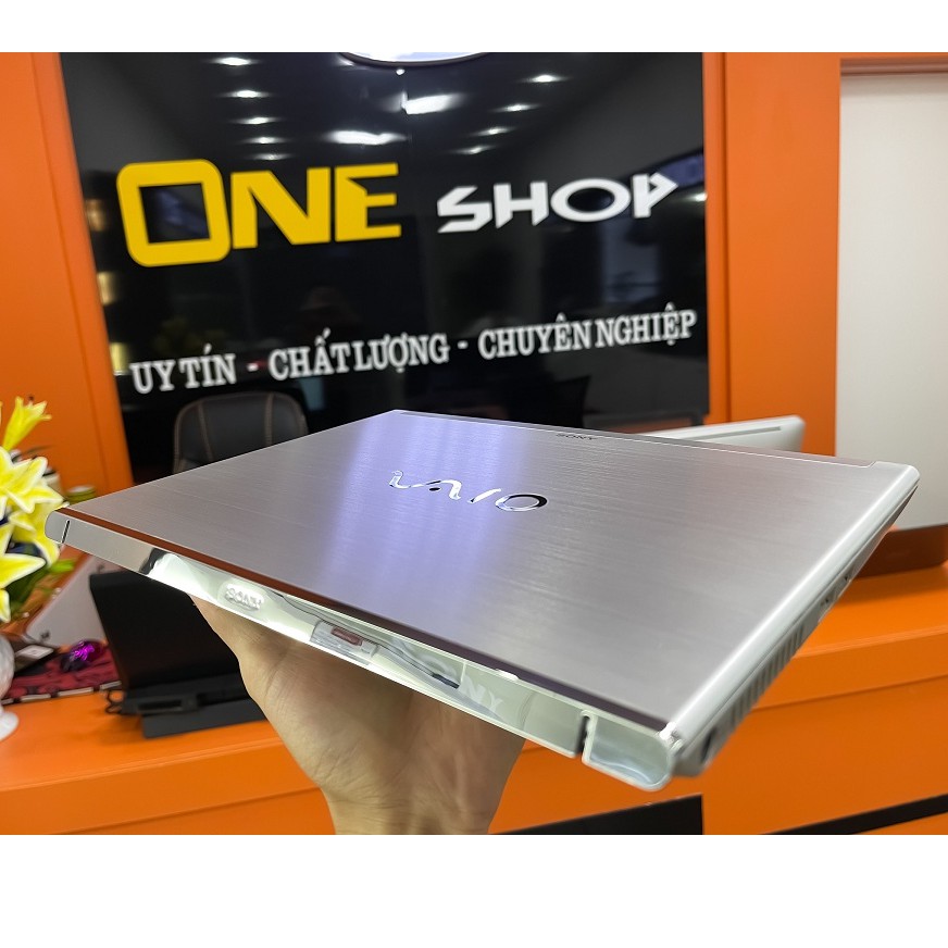 [ Đẳng Cấp - Siêu Chất ] Sony Vaio ultrabook SVT11 Core i5 3317U/ Ram 8Gb/ SSD 256Gb/ màn hình 11.6 inch siêu mỏng nhẹ . | BigBuy360 - bigbuy360.vn