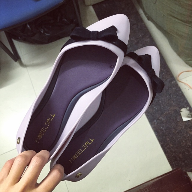 Giày nhựa đính hoa. Hàng Order 5 ngày. Hãy xem đánh giá và ảnh thật sản phẩm nnhé 🎉 | BigBuy360 - bigbuy360.vn