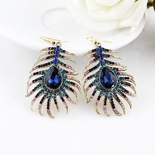 Hoa tai mặt hình chim công phong cách Retro