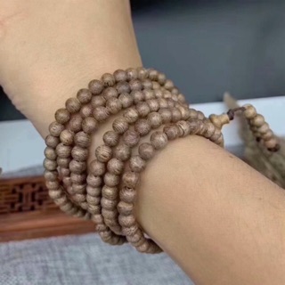 Vòng Đeo Tay Trầm Hương 108 Hạt