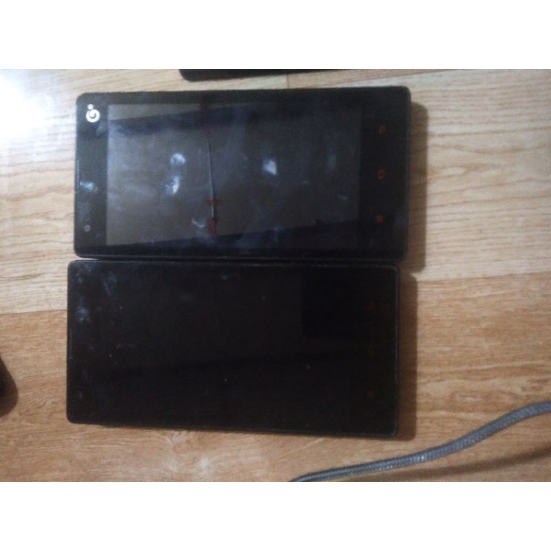 Xác sống xiaomi cam ứng ok .ko pin