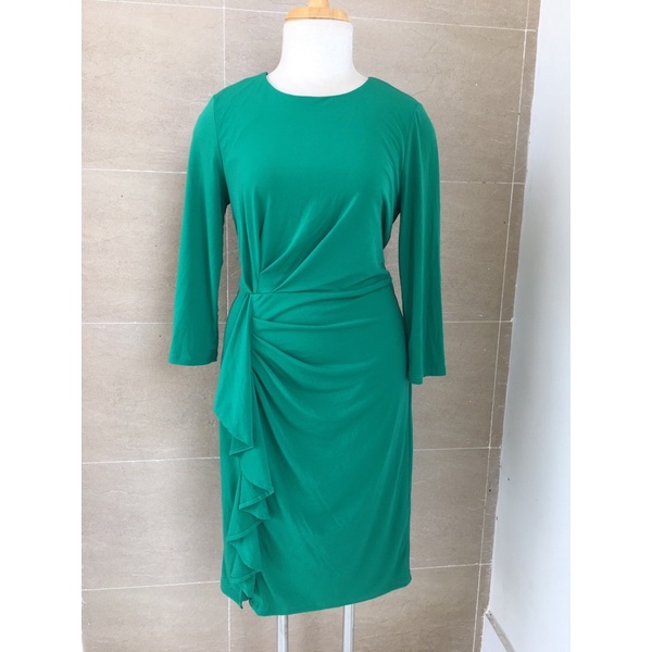 Đầm Calvin Klein xoắn eo 🍀🍀🍀🍀