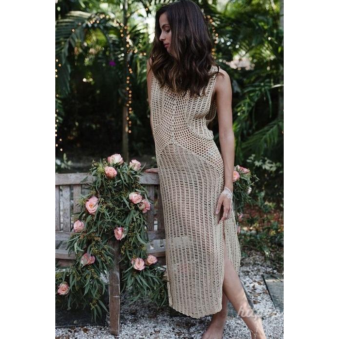 Đầm len mặc ngoài bikini đi biển quyến rũ dành cho nữ