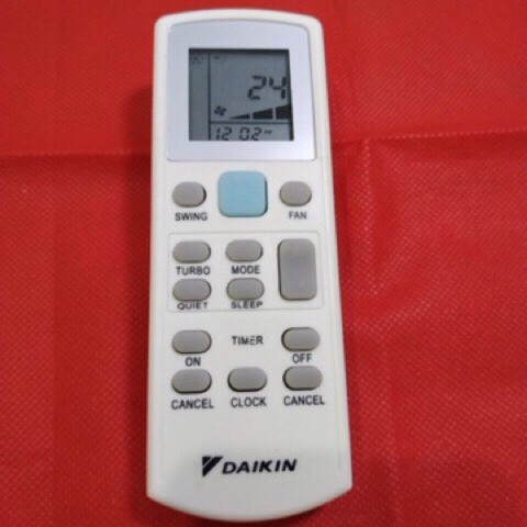REMOTE ĐIỀU KHIỂN MÁY LẠNH DAIKIN NÚT XANH