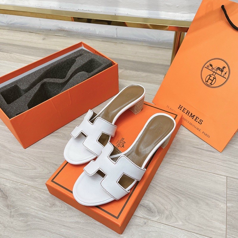 Guốc HM hộp xốp