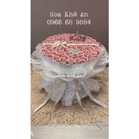 (Tặng vương miện) Bó hoa sáp 99bông vĩnh cửu phối giấy Gấm Hàn ko rách, ko nhăn.