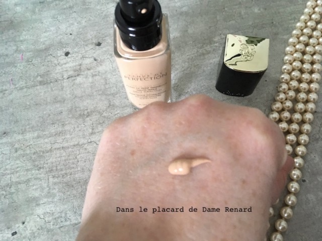 KEM NỀN GUERLAIN kiềm dầu TENUE DE PERFECTION