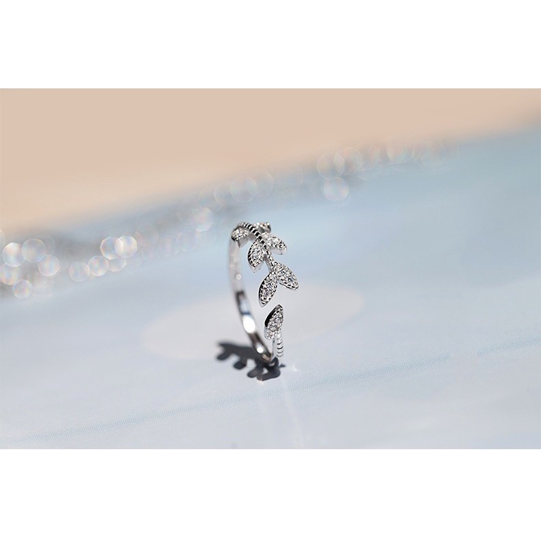 Nhẫn kim loại kiểu chiếc lá thời trang dành cho nữ