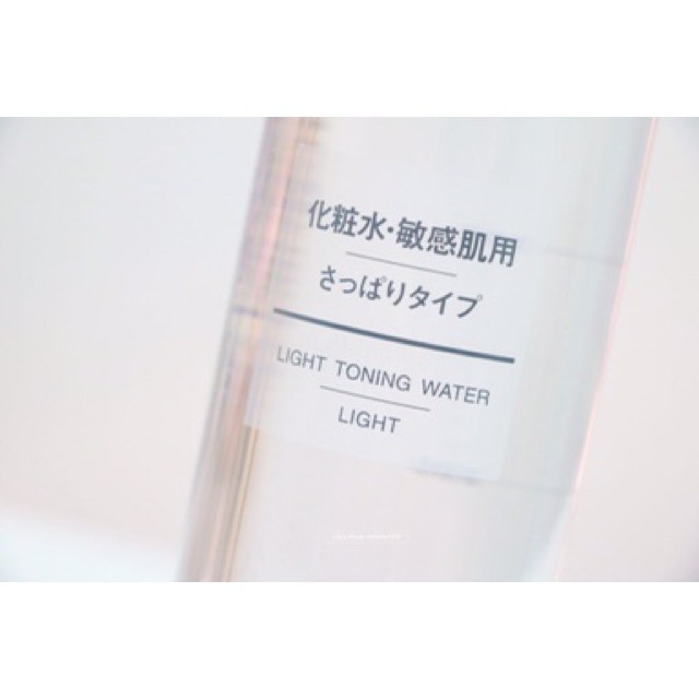 Nước Cân Bằng Da Muji Light Toning Water