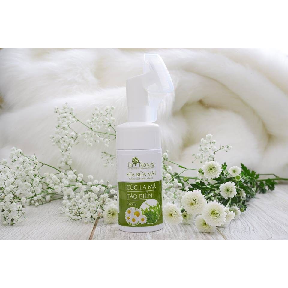 Sữa rửa mặt i'm Nature đầu cọ massage
