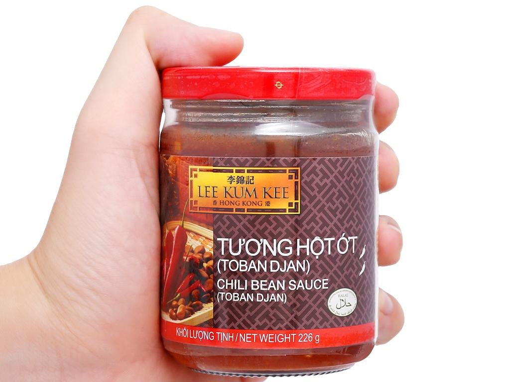 TƯƠNG HỘT ỚT LEEKUMKEE 226G - LEE KUM KEE TOBAN DJAN