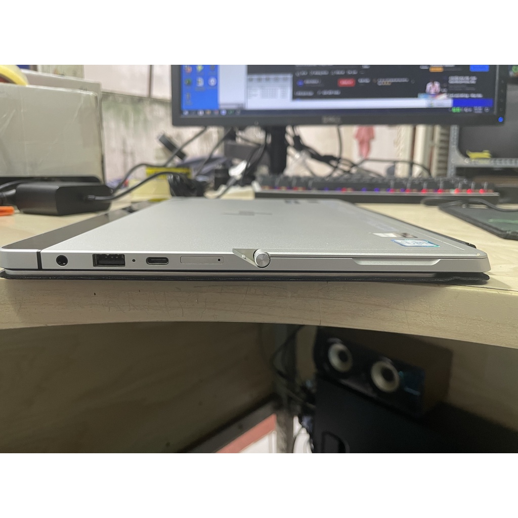 Laptop HP Elite X2 1012 G2,bàn phim tách rời linh hoạt
