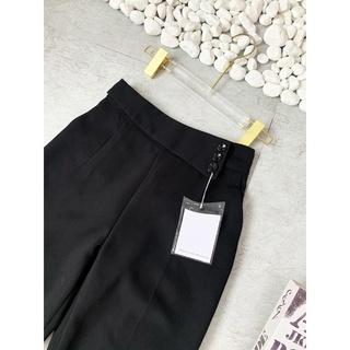 Quần vạt lệch 3 cúc