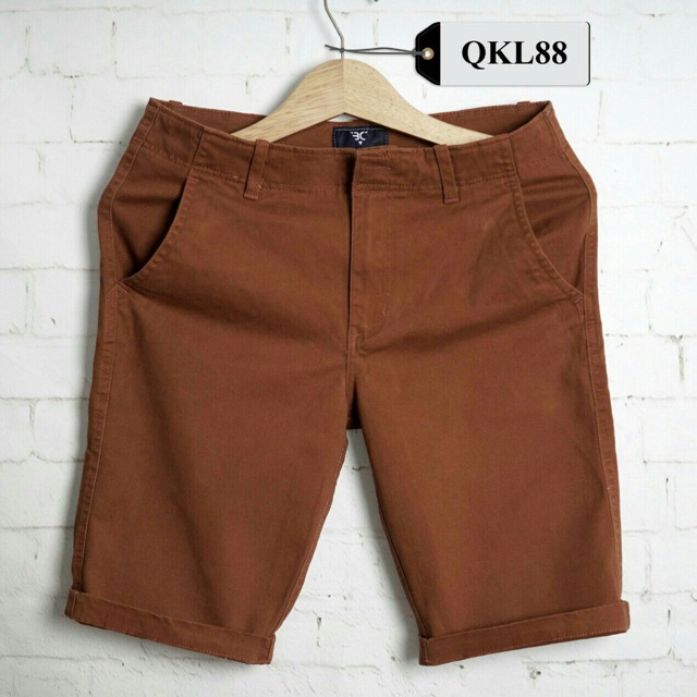 Quần short kaki