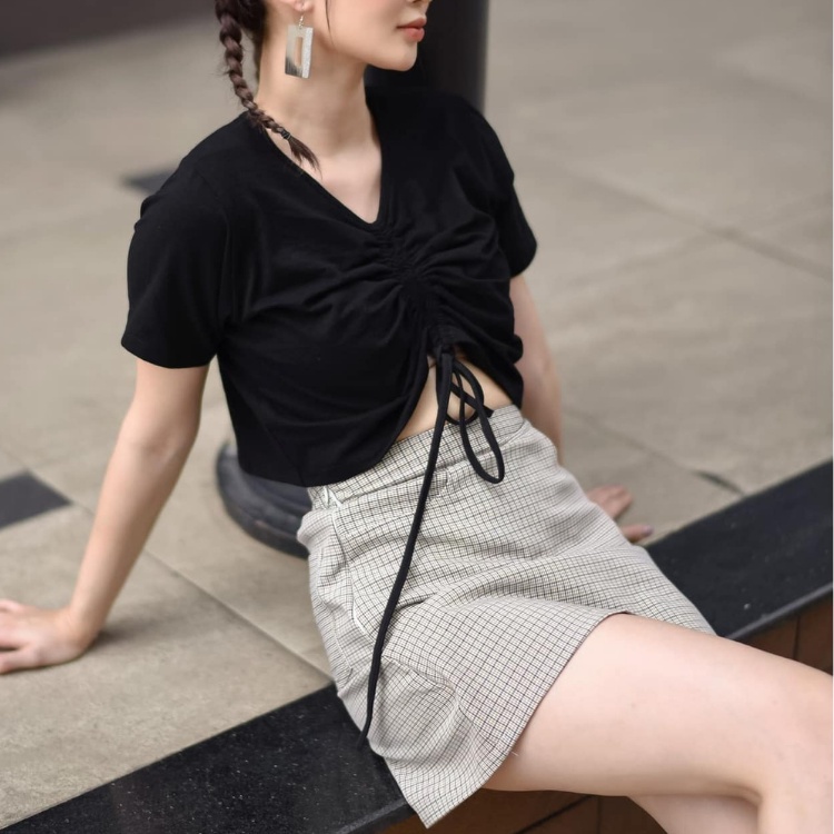 [EIGHTYK] Áo Croptop Thun Tay Ngắn Phối Dây Rút | BigBuy360 - bigbuy360.vn
