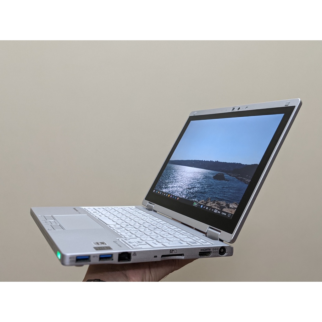 Laptop Panasonic CF-RZ4 (Intel Core M-5Y71 /RAM 8GB/SSD 180GB/10.1 inch FHD màn cảm ứng /Win10) - đã qua sử dụng