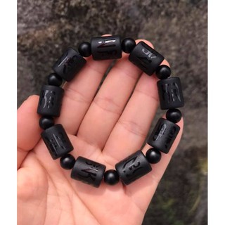 VÒNG TAY ĐÁ NÚI LỬA ĐEN KHẮC ÁN AM NI KIỂU ĐỐT TRÚC