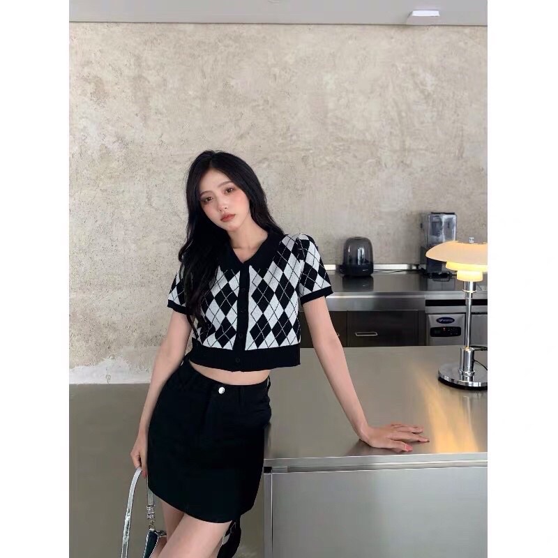 ÁO LEN POLO CROPTOP HOẠ TIẾT CARO QUẢ TRÁM 0508 | BigBuy360 - bigbuy360.vn