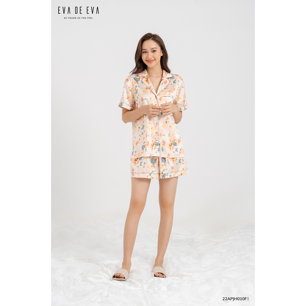 Set pyjamas nữ lụa tay ngắn cổ vest quần short Eva de Eva 22APJH010F