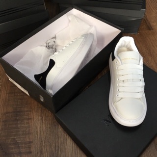 Giày Alexander MCqueen nam nữ