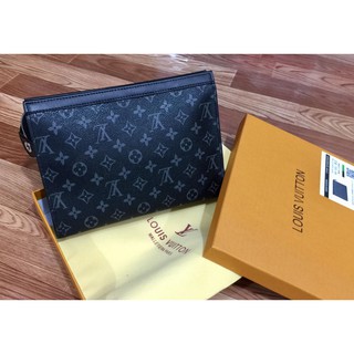 Clutch cầm tay Louis Vuitton da thật size 26