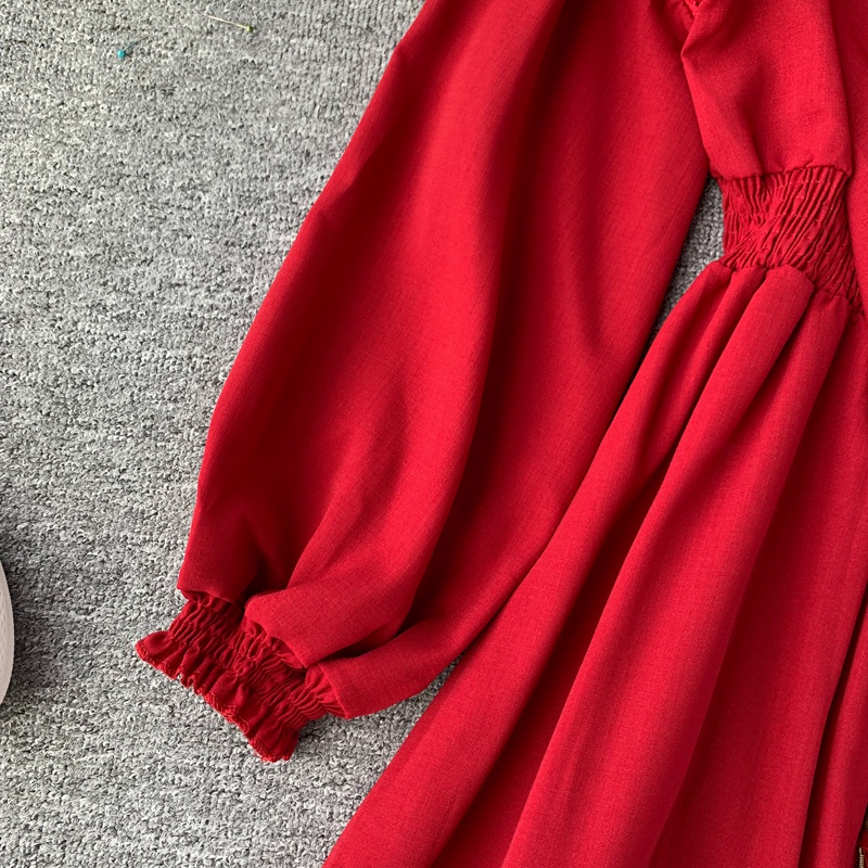 Váy boho đỏ có mũ