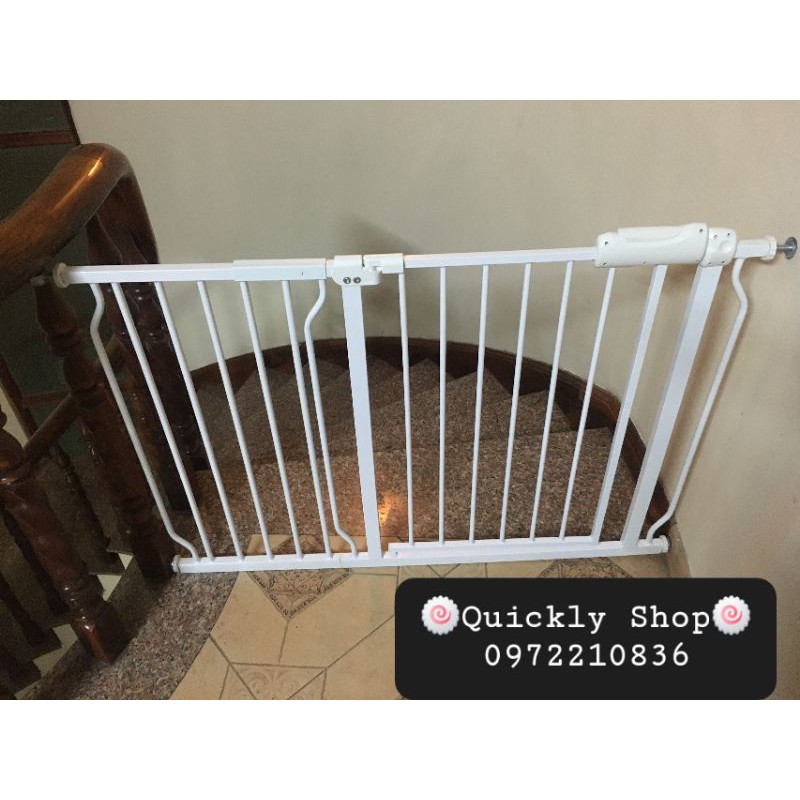 Thanh chắn cầu thang, Thanh chắn cửa an toàn cho bé