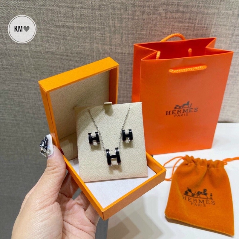 Set vòng cổ + khuyên tai chữ H, vòng cổ titan cao cấp, khuyên tai hàng hot girl thời trang, dây chuyền nữ thương hiệu