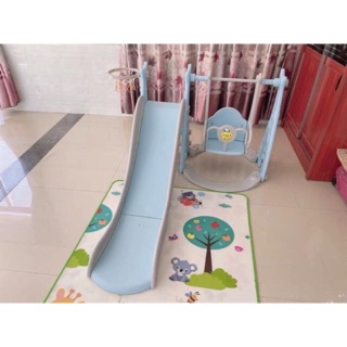 Cầu trượt cho bé