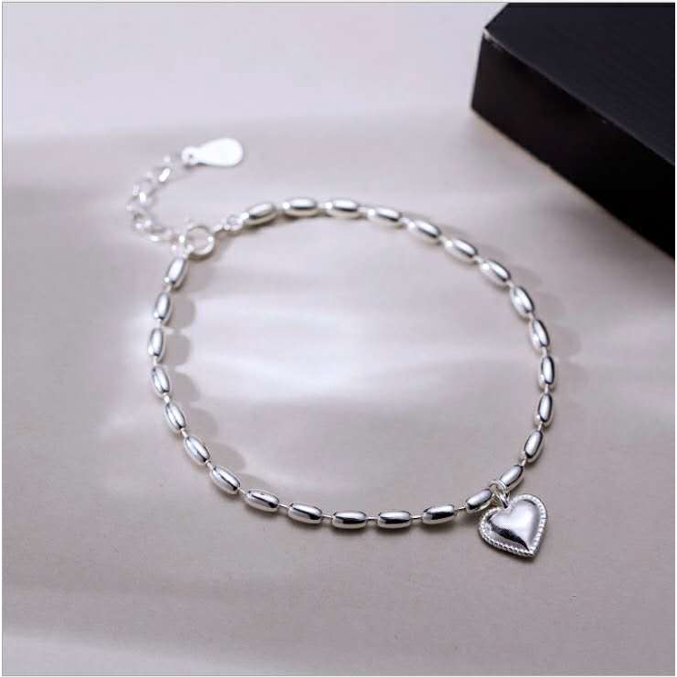 Vòng tay mạ bạc 925 với thiết kế mặt trái tim đơn giản dễ thương dành cho nữ