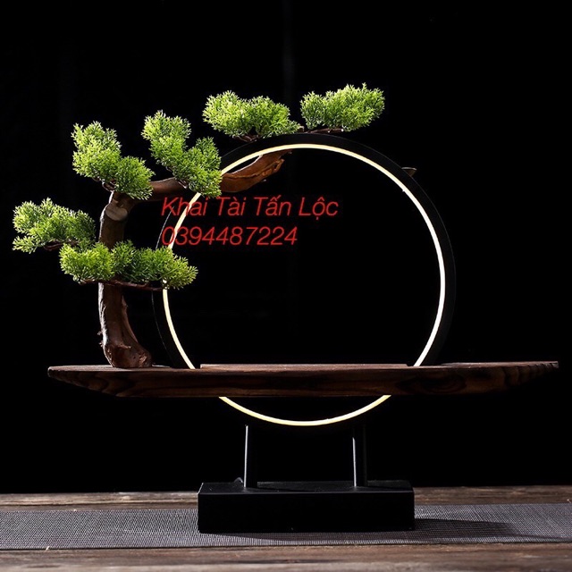 Tượng Quan Âm Bồ Tát sứ trắng và kệ gỗ đèn led 7 món