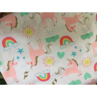Vải cotton hoạ tiết con ngựa và cầu vồng