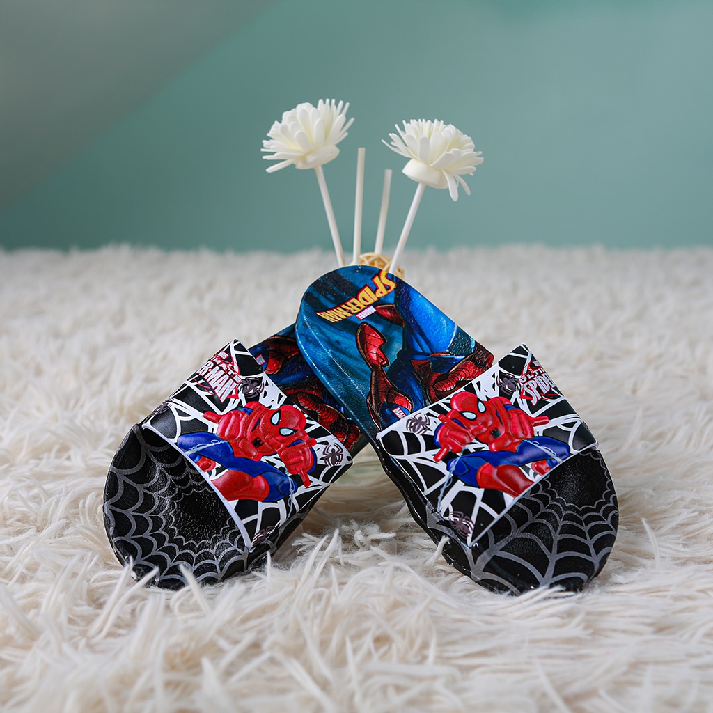 Dép Cho Bé Hình Siêu Nhân Và Công Chúa-Kitty