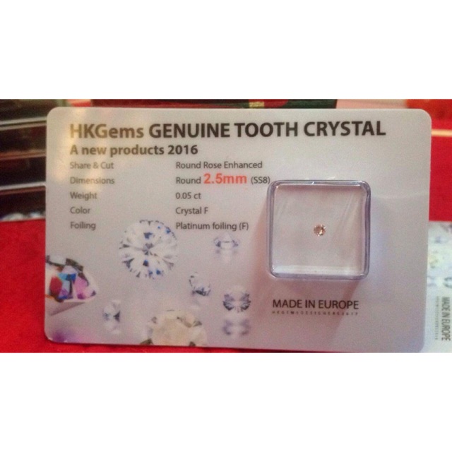 Đá đính răng đế bằng