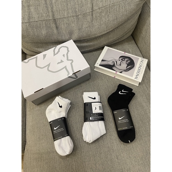 1 pack tất nike drifit cổ trung, cổ cao chính hãng ( 3 đôi )