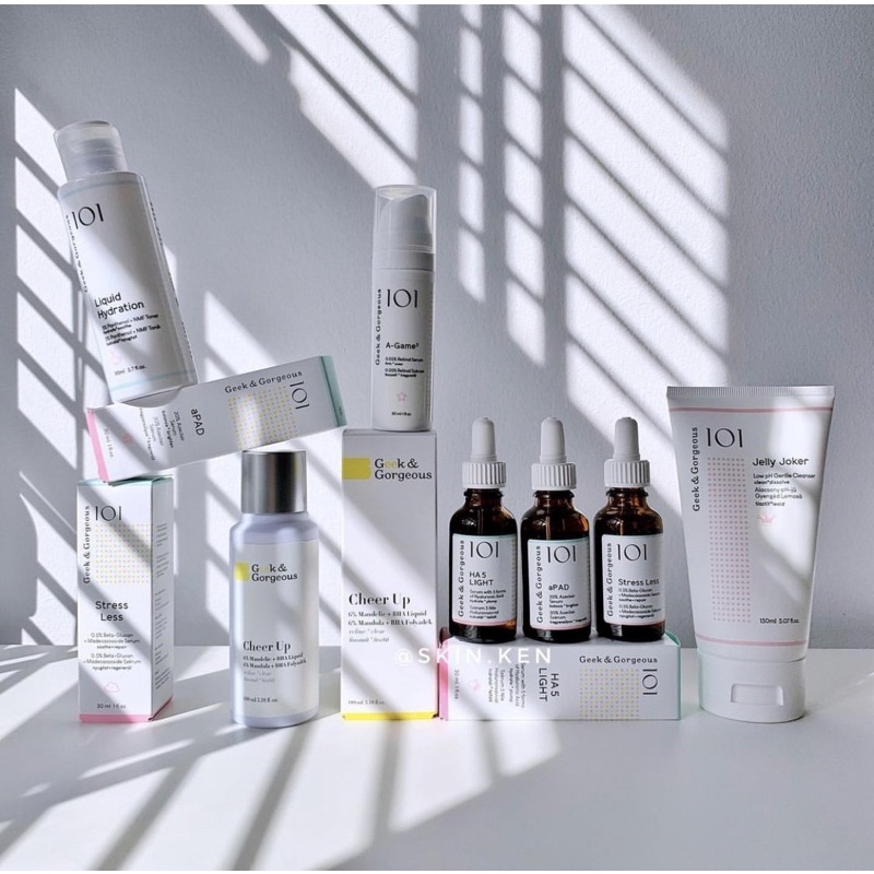 Bộ Sản phẩm sữa rửa mặt, serum, toner Geek & Gorgeous