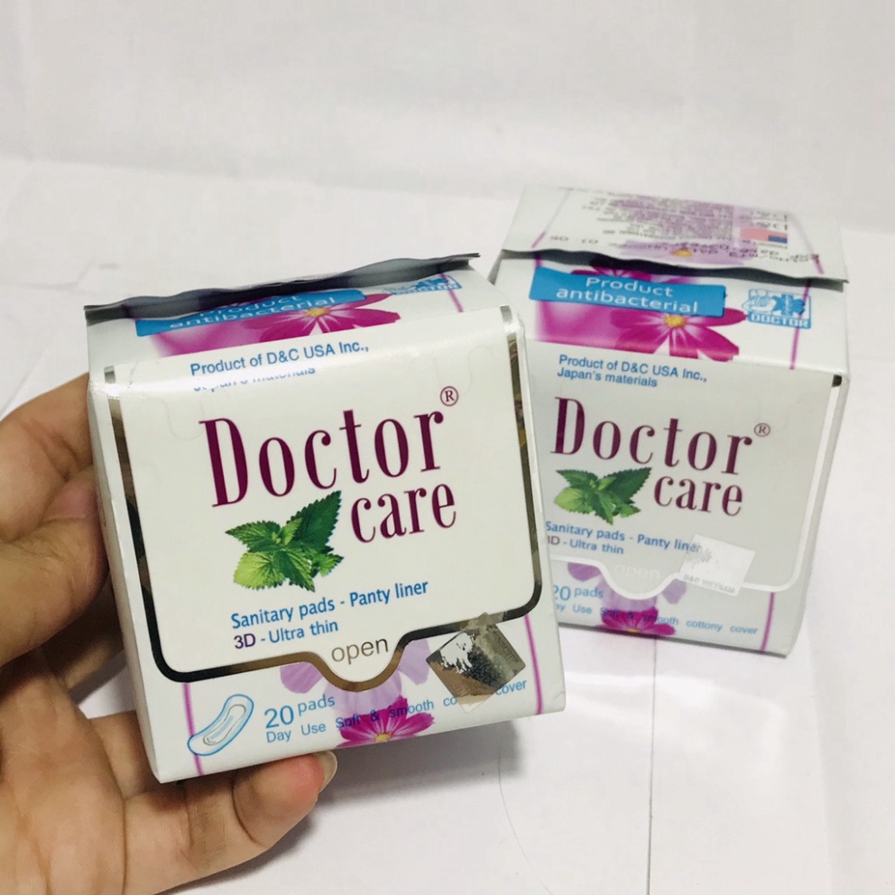 Băng Vệ Sinh Doctor Care Hàng Ngày Tinh Chất Thảo Dược Gói 20 Miếng 16cm