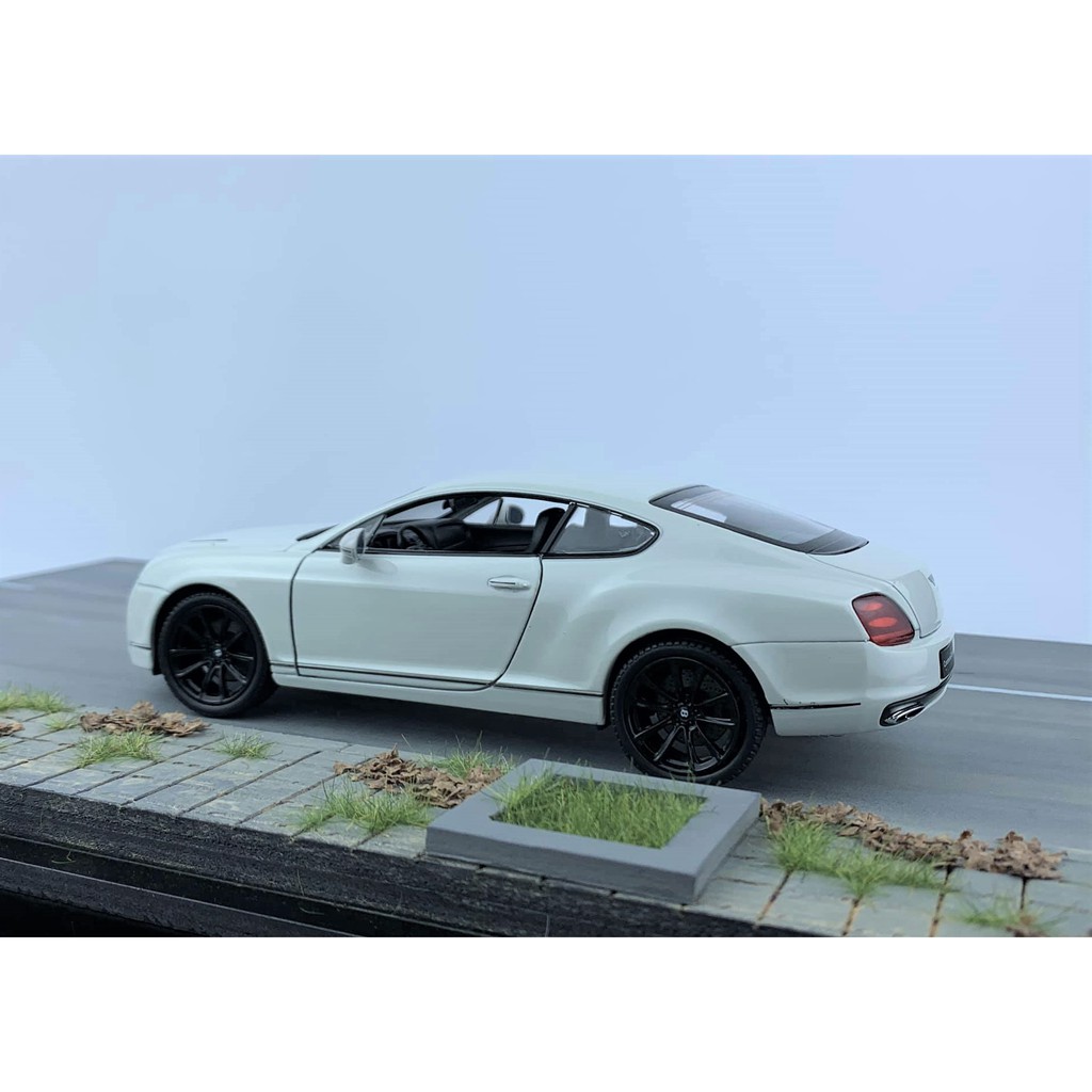 Xe mô hình Bentley Continental Supersport tỉ lệ 1:24 Welly