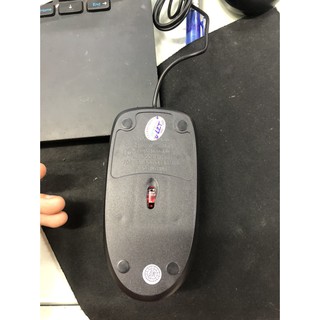 Chuột dây Logitech B100 (Đen)- Mới 100%- Bảo Hành 12 Tháng