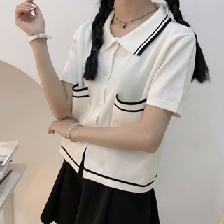 Áo len mongtoghi 2 túi phối kẻ