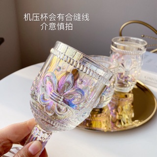 Cốc thuỷ tinh khắc hoa văn ánh sắc