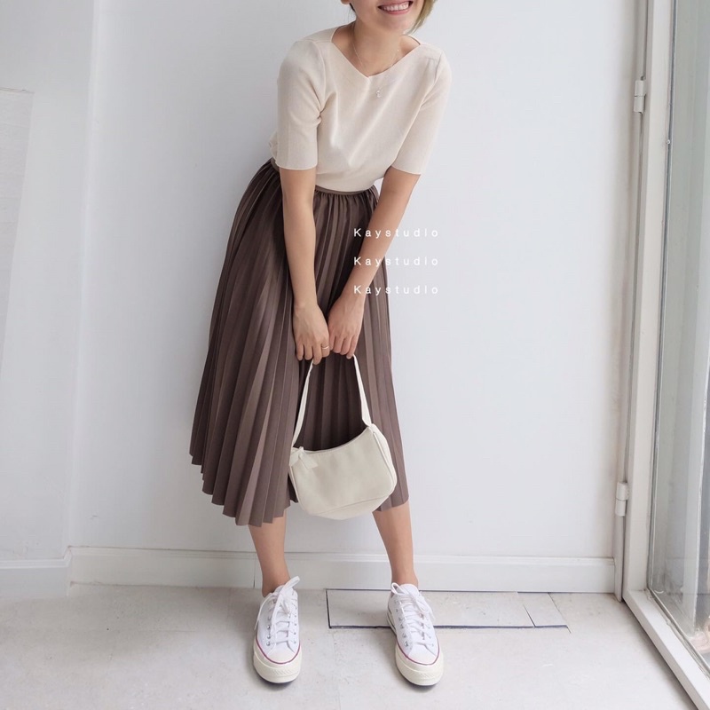 ÁO DỆT KIM TAY NGẮN BE - ADKTNB