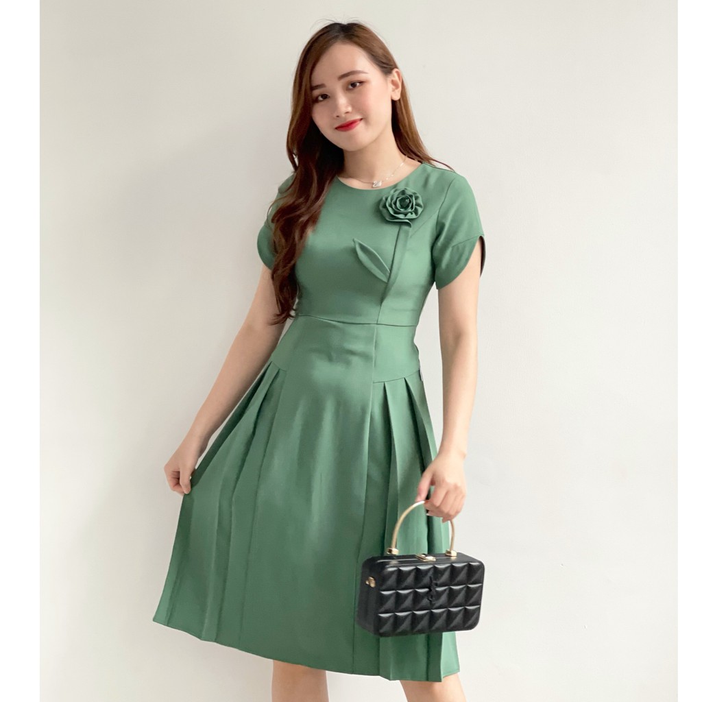 Đầm công sở xếp ly dáng suông lịch sự dễ mặc mọi lứa tuổi chất liệu Mango cao cấp Emvy K40 | BigBuy360 - bigbuy360.vn